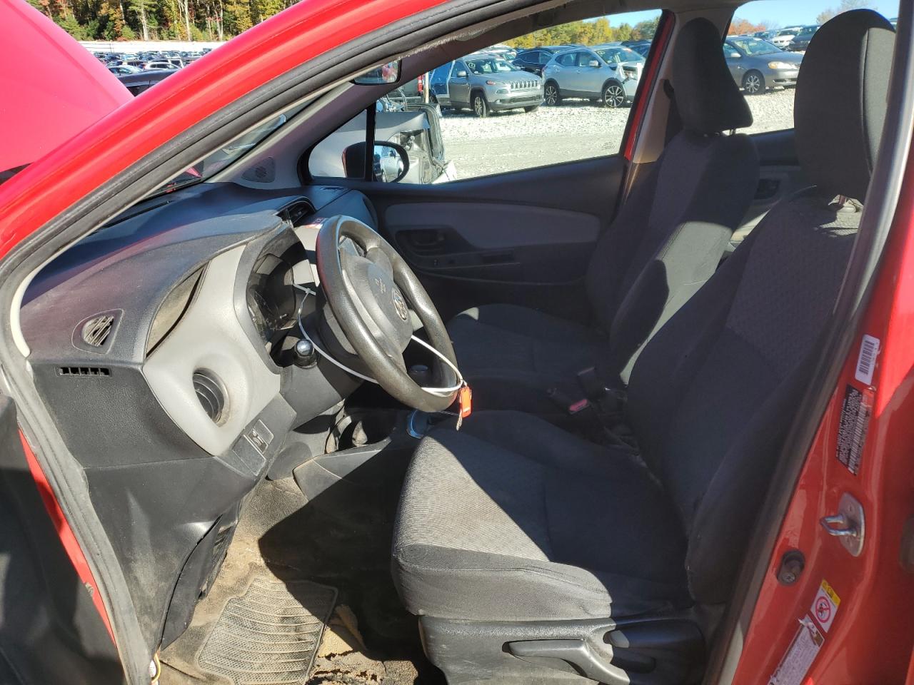 Toyota Yaris Image 7