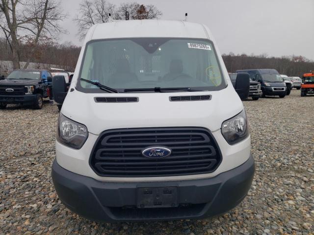 Ford Transit T-250 Image 6