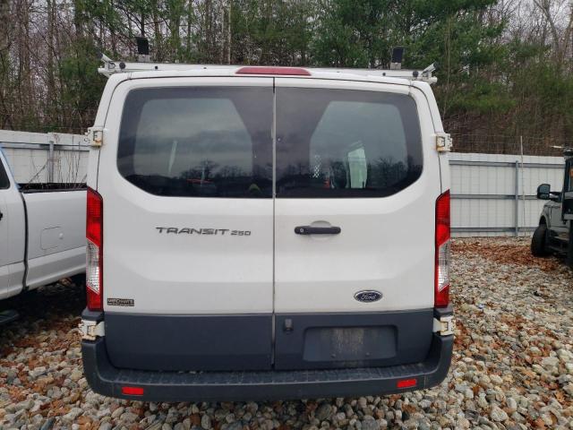 Ford Transit T-250 Image 5