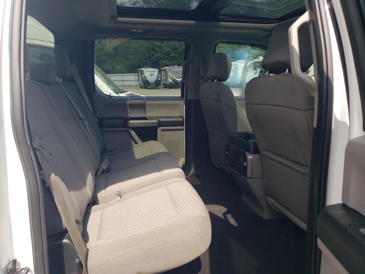 Ford F-250 Super Duty Image 4