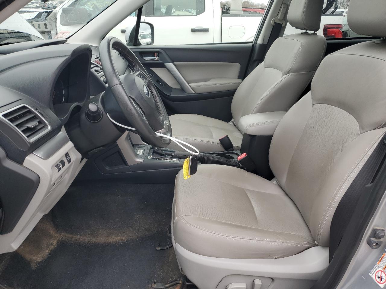 Subaru Forester 2.5i Touring Image 10