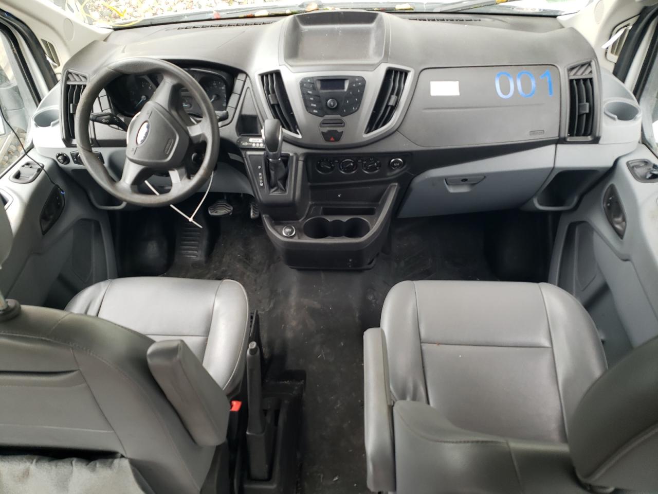 Ford Transit T-150 Image 11