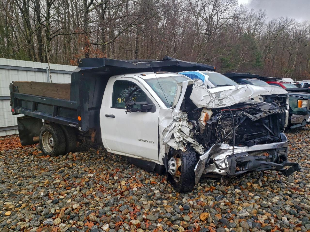 GMC Sierra K3500 Image 5