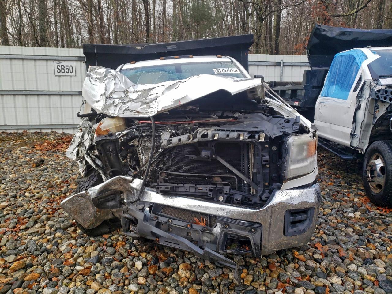 GMC Sierra K3500 Image 2