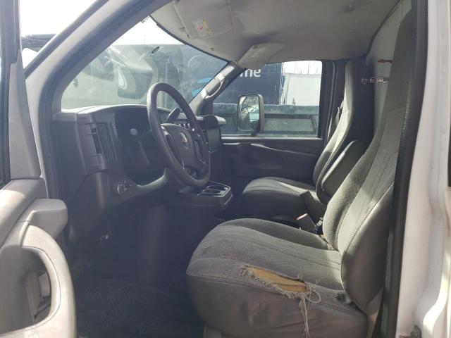 Chevrolet Express Image 9