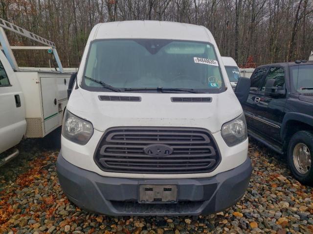Ford Transit T-250 Image 9