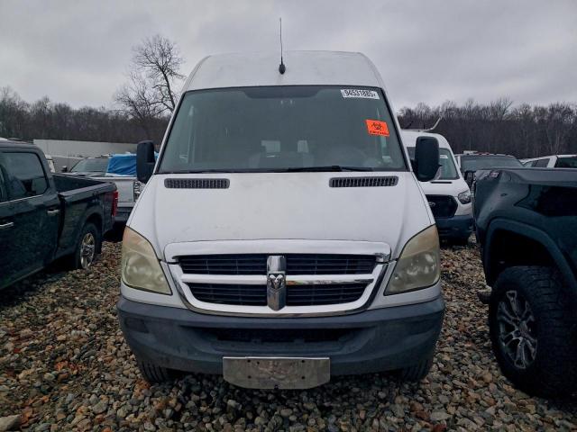 Dodge Sprinter 2500 Image 6