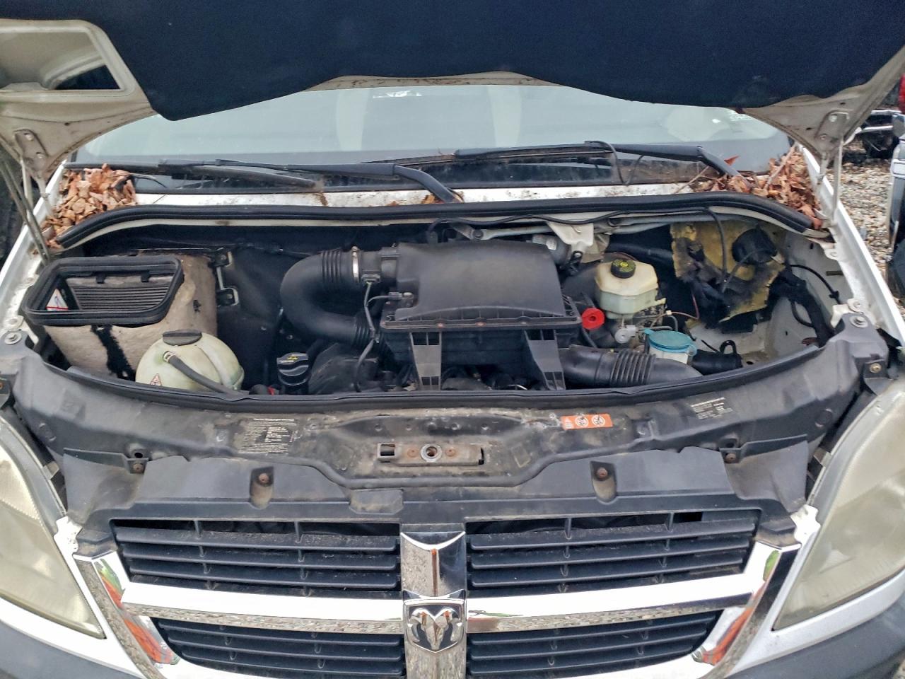 Dodge Sprinter 2500 Image 13