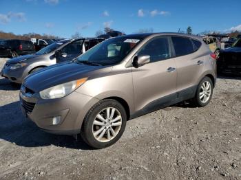  Salvage Hyundai TUCSON
