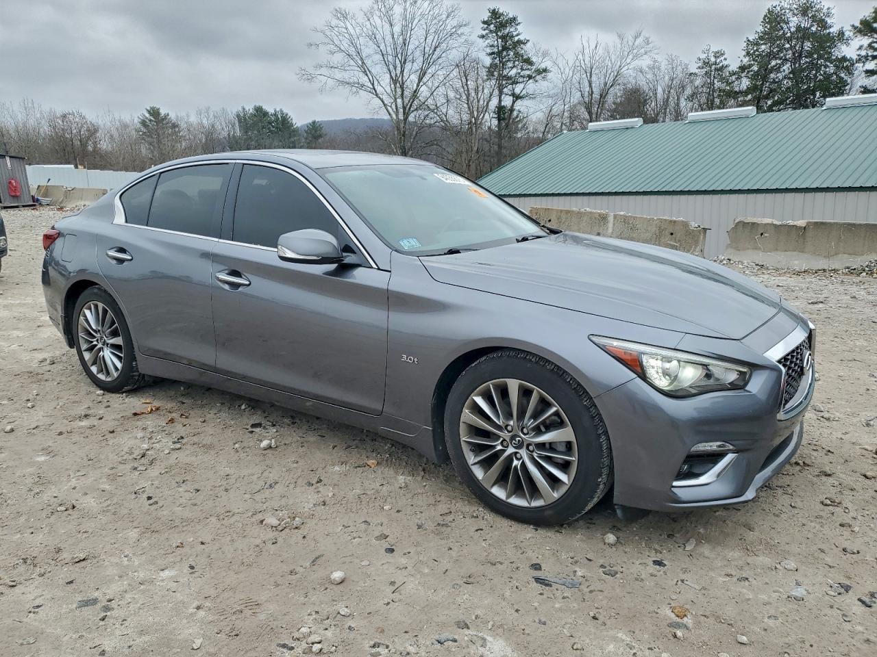 INFINITI Q50 Luxe Image 12
