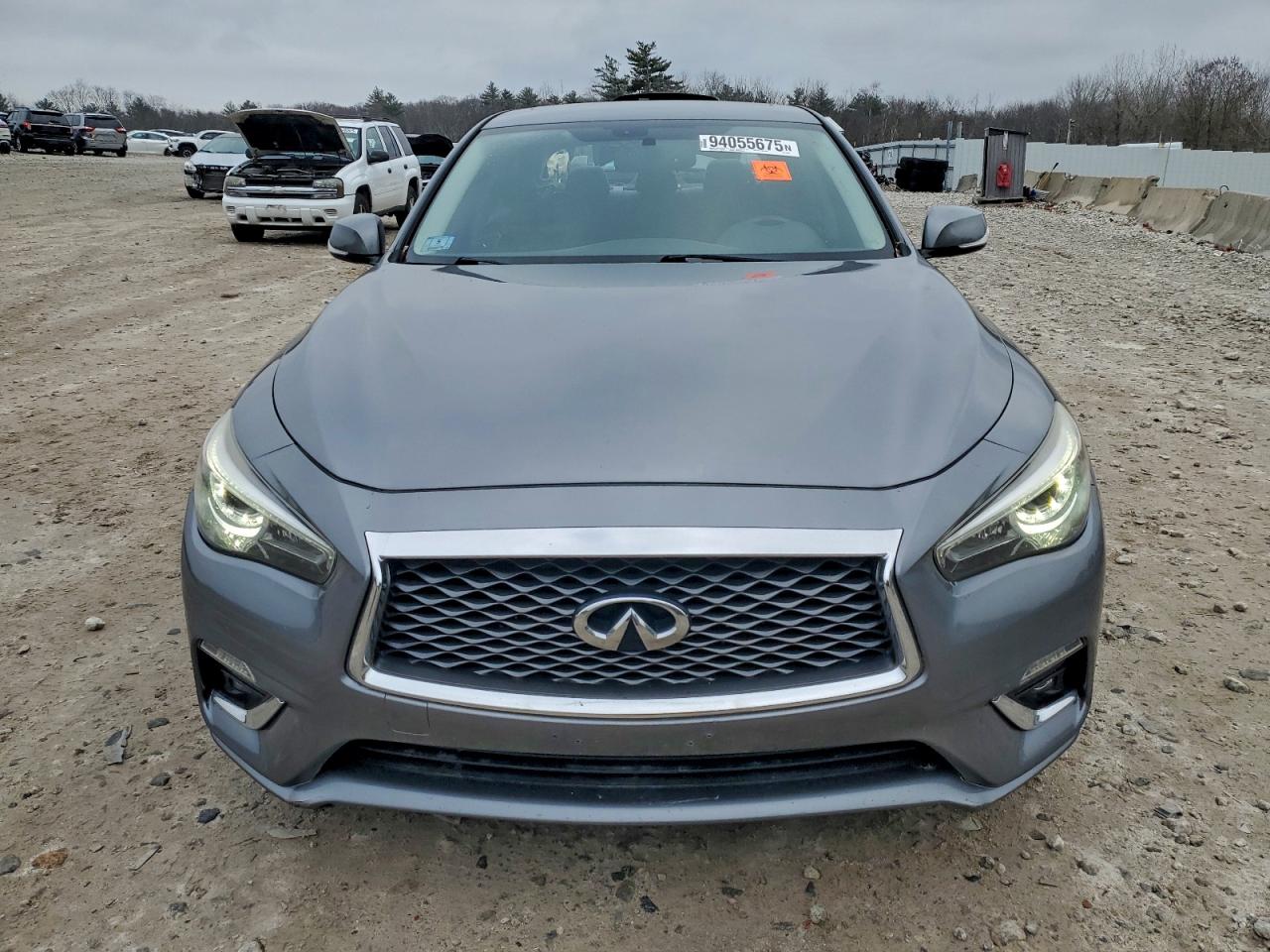INFINITI Q50 Luxe Image 3
