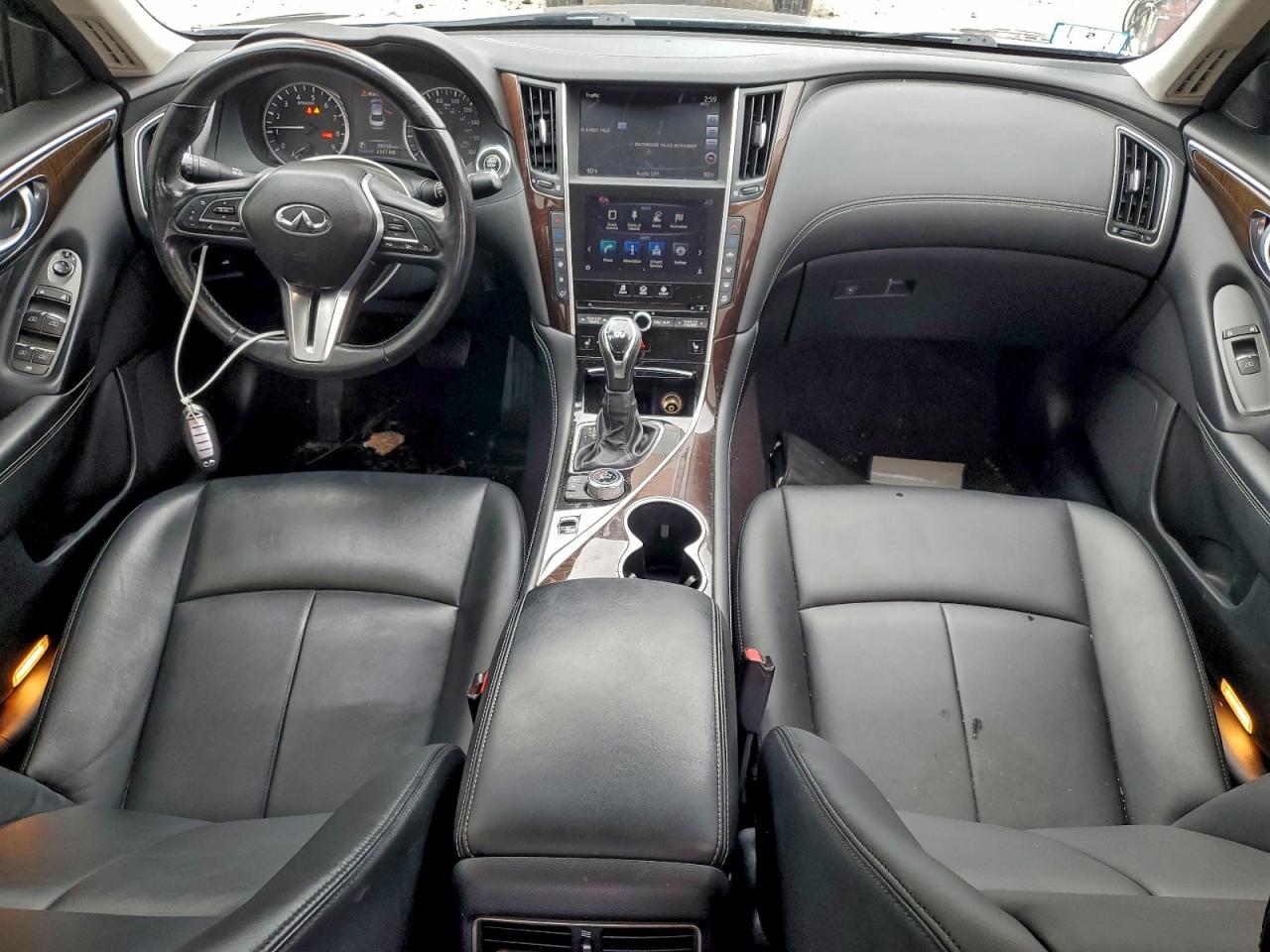 INFINITI Q50 Luxe Image 11