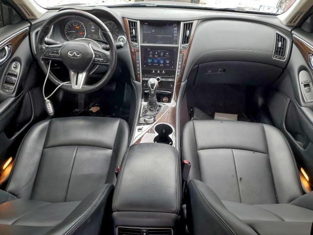 INFINITI Q50 Luxe Image 11