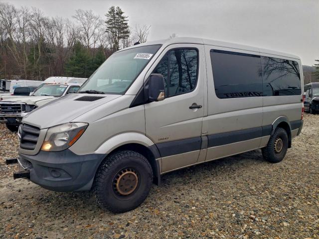 Salvage Mercedes-Benz Sprinter
