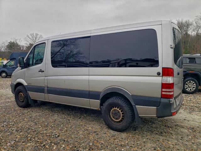 Mercedes-Benz Sprinter 2500 Image 6