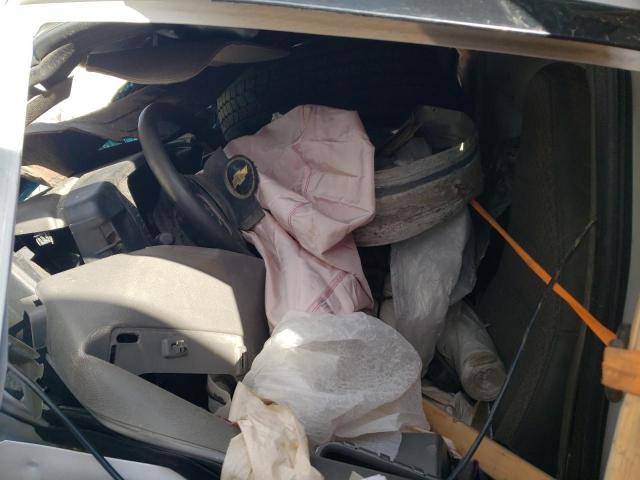 Chevrolet Express Image 7