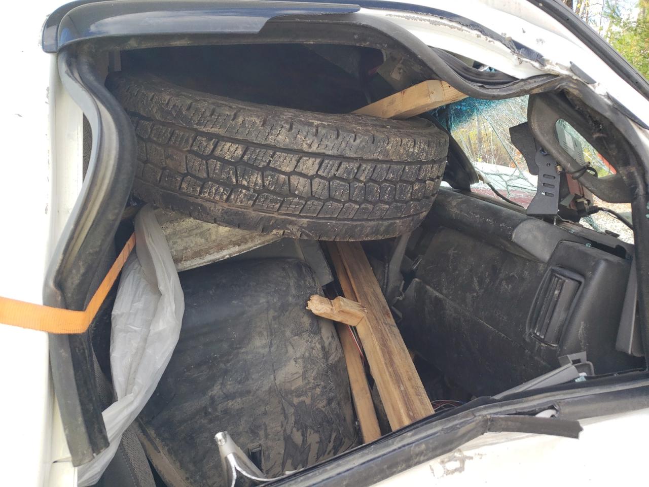 Chevrolet Express Image 10