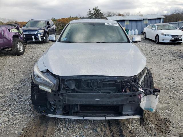 INFINITI Q50 Red Sport 400 Image 11