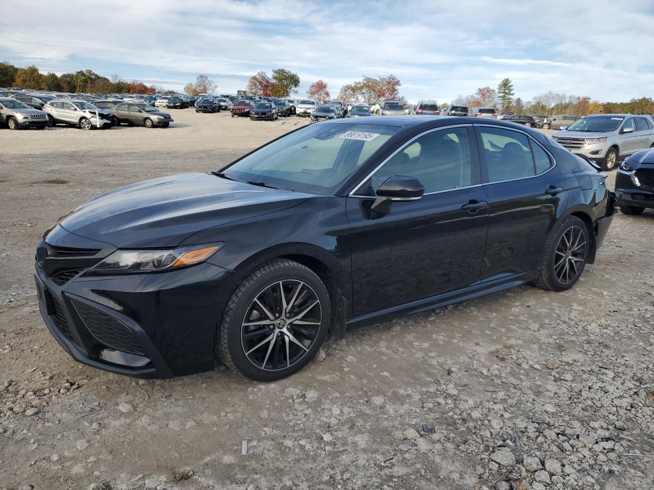 Toyota Camry Se Night Shade Image 1