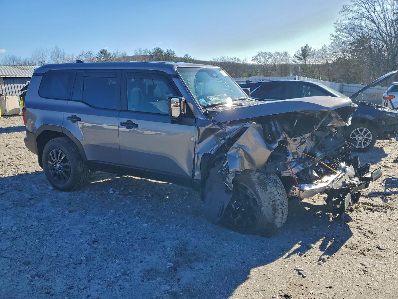 Toyota Land Cruis Base Image 2