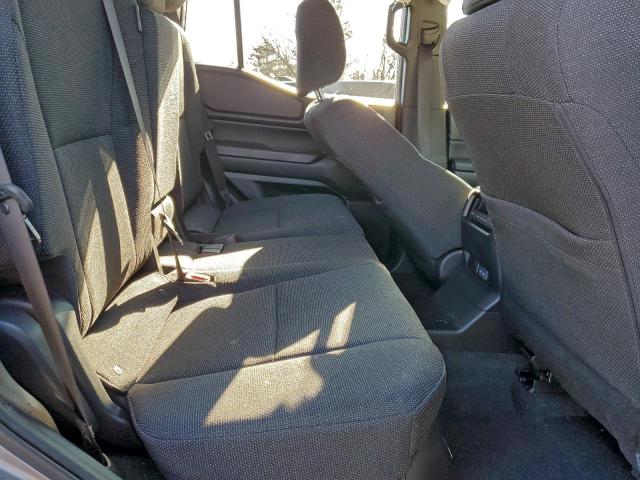 Toyota Land Cruis Base Image 9