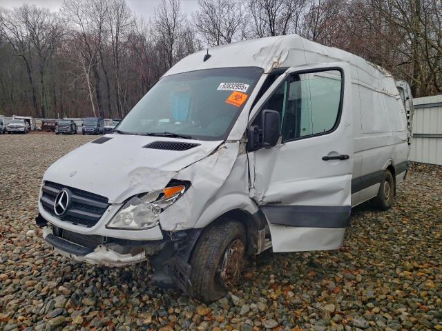  Salvage Mercedes-Benz Sprinter