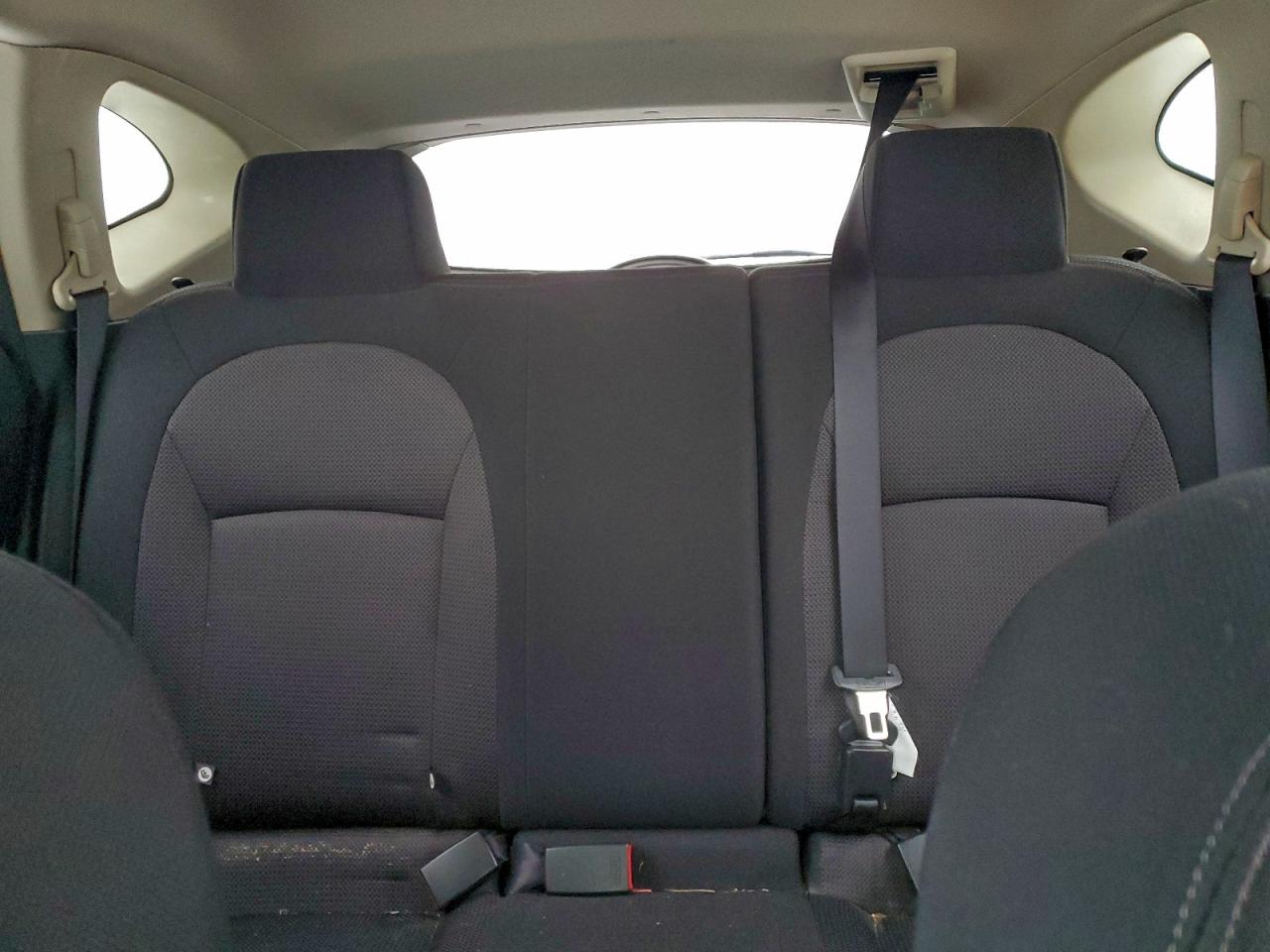 Nissan Rogue S Image 4