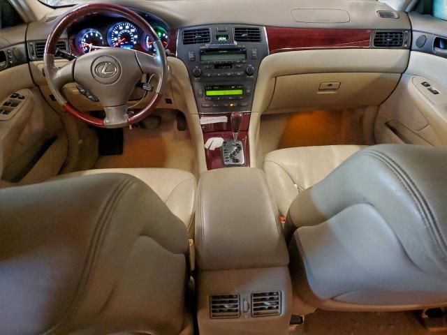 Lexus Es 300 Image 2