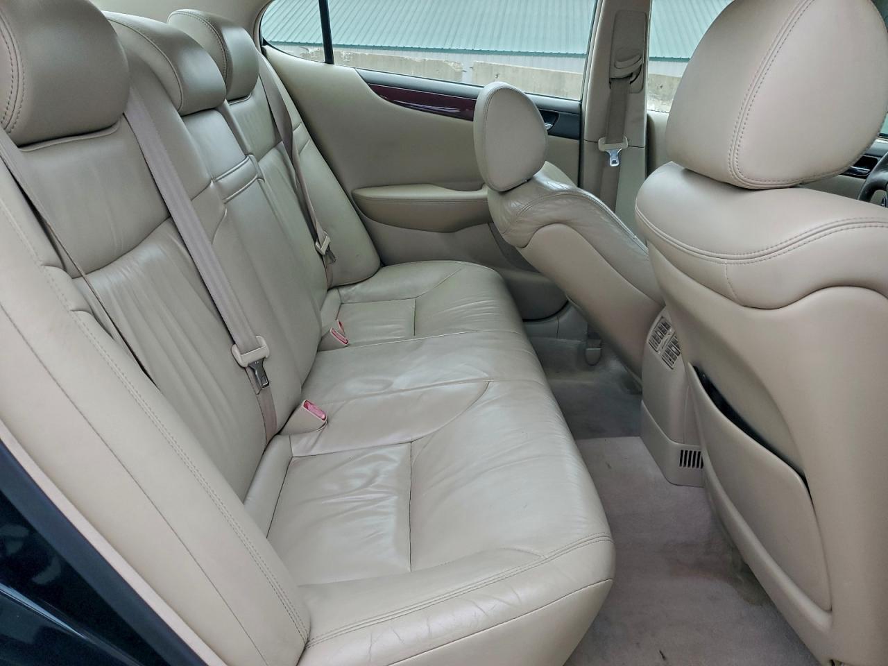 Lexus Es 300 Image 10