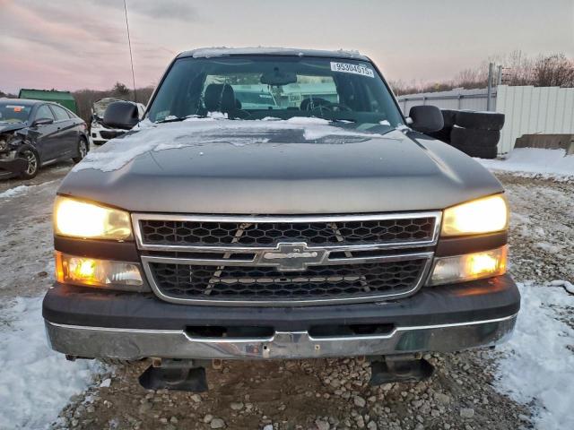 Chevrolet Silverado C1500 Classic Image 12