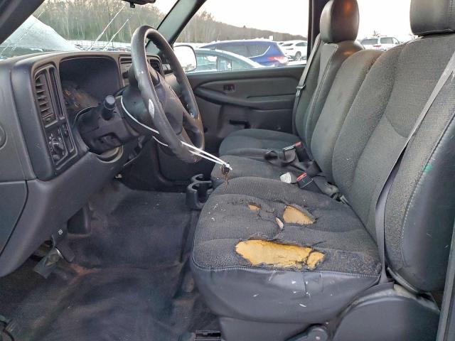 Chevrolet Silverado C1500 Classic Image 11