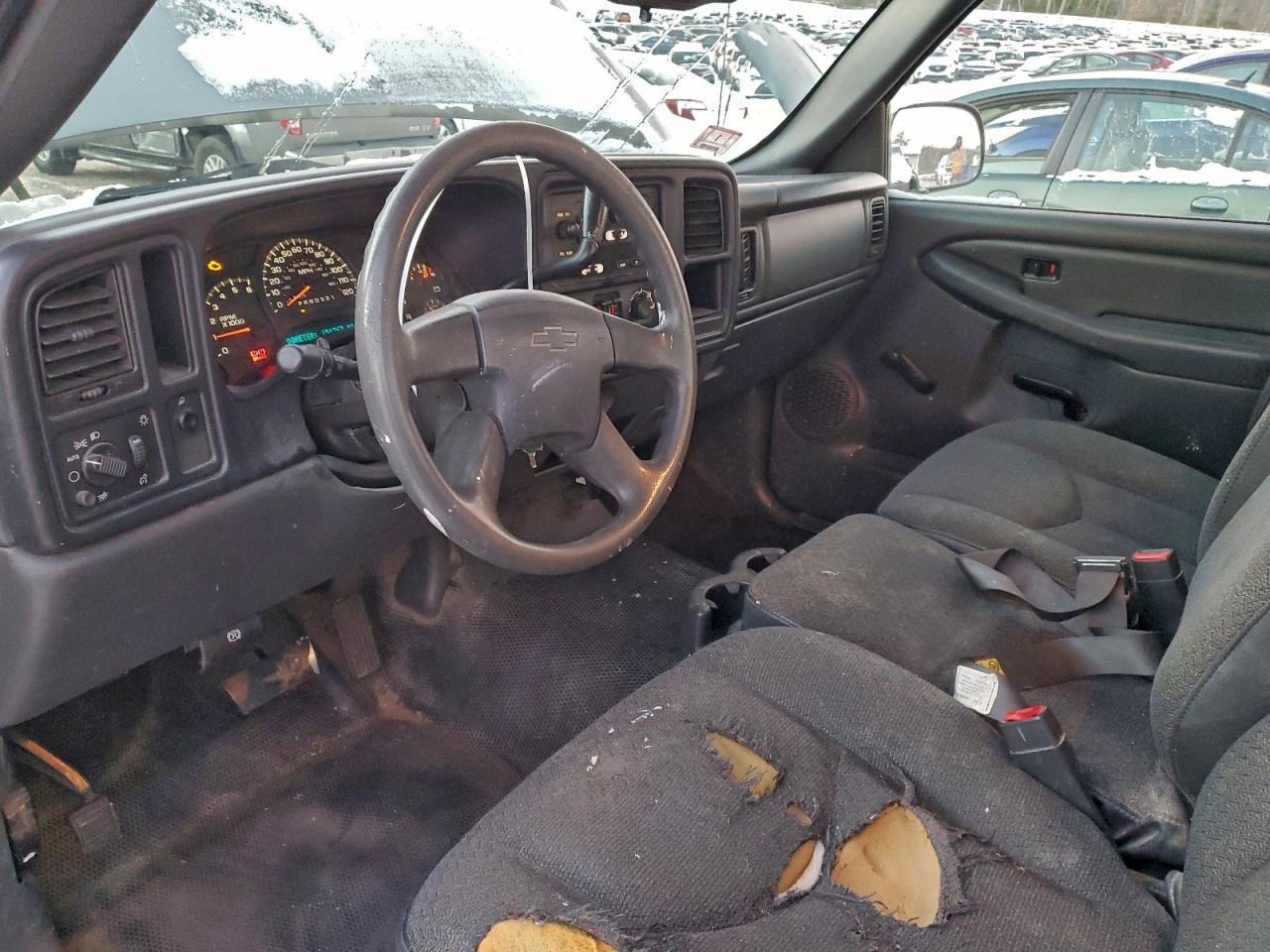 Chevrolet Silverado C1500 Classic Image 5