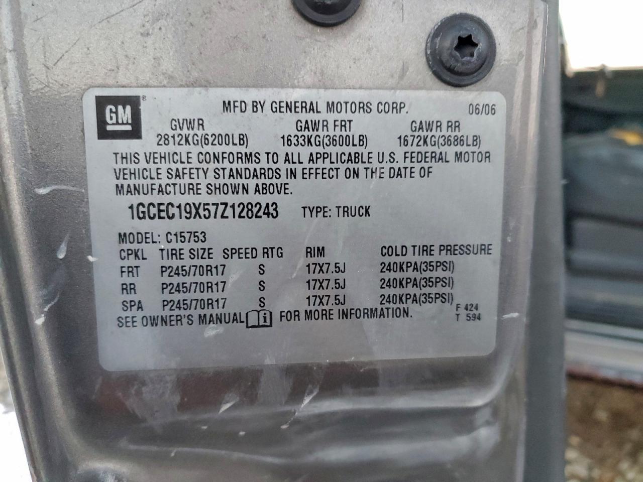 Chevrolet Silverado C1500 Classic Image 4