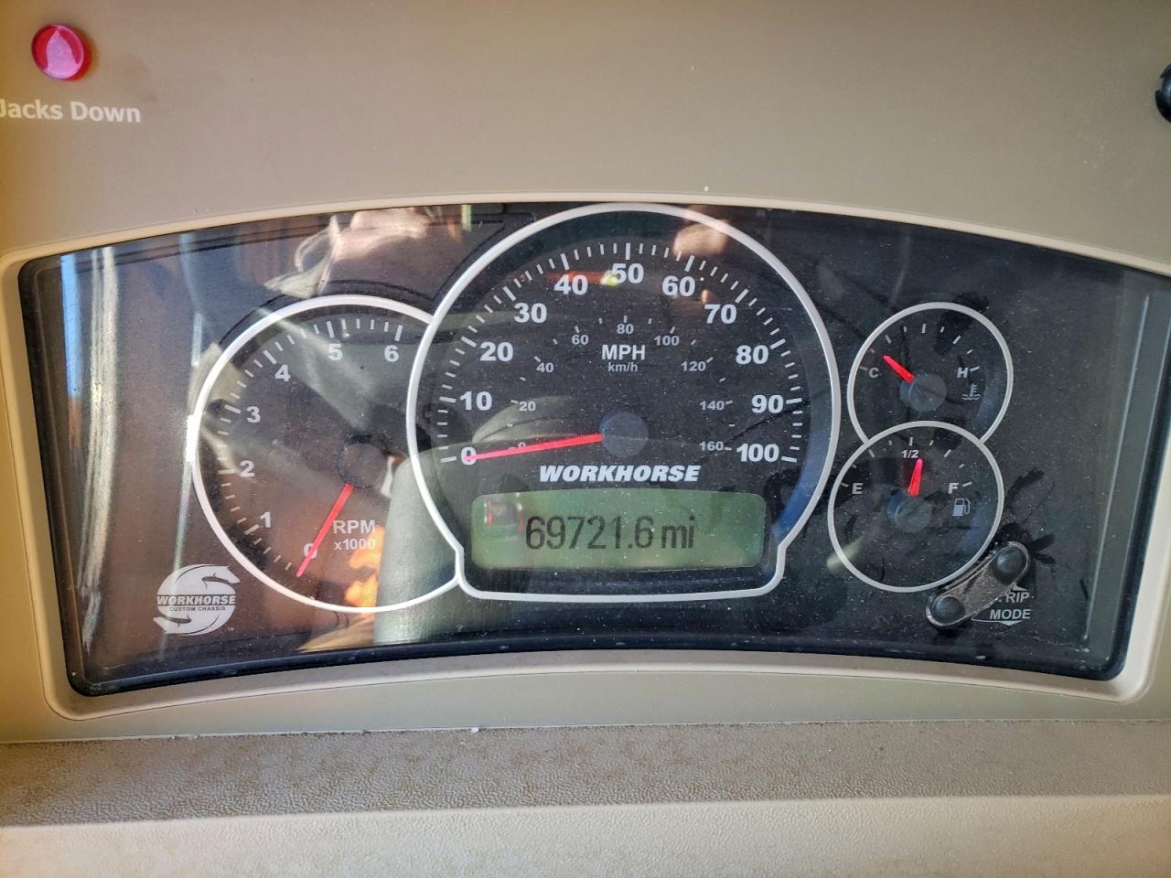 Win Motorhome W24 Image 9