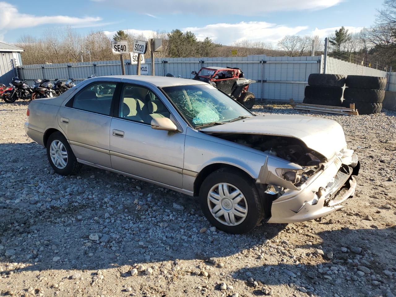 Toyota Camry Ce Image 4