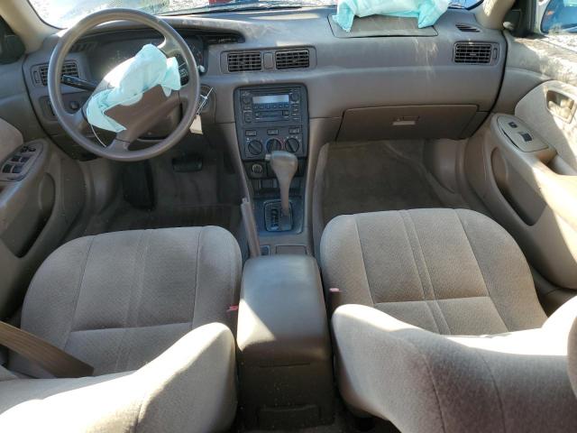 Toyota Camry Ce Image 7