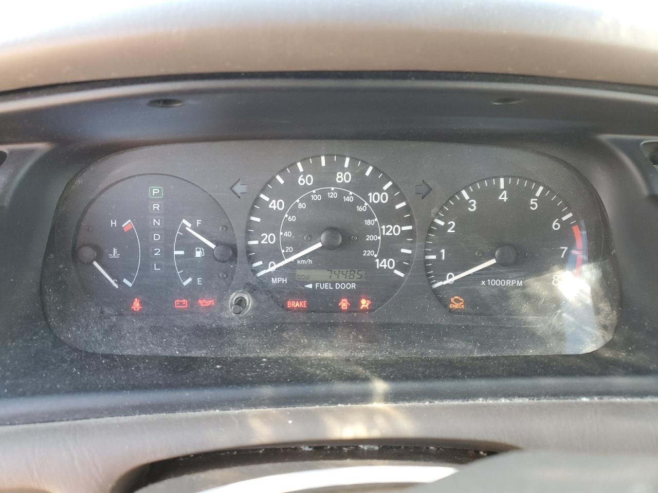 Toyota Camry Ce Image 9