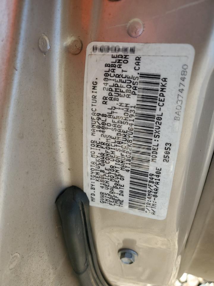 Toyota Camry Ce Image 12