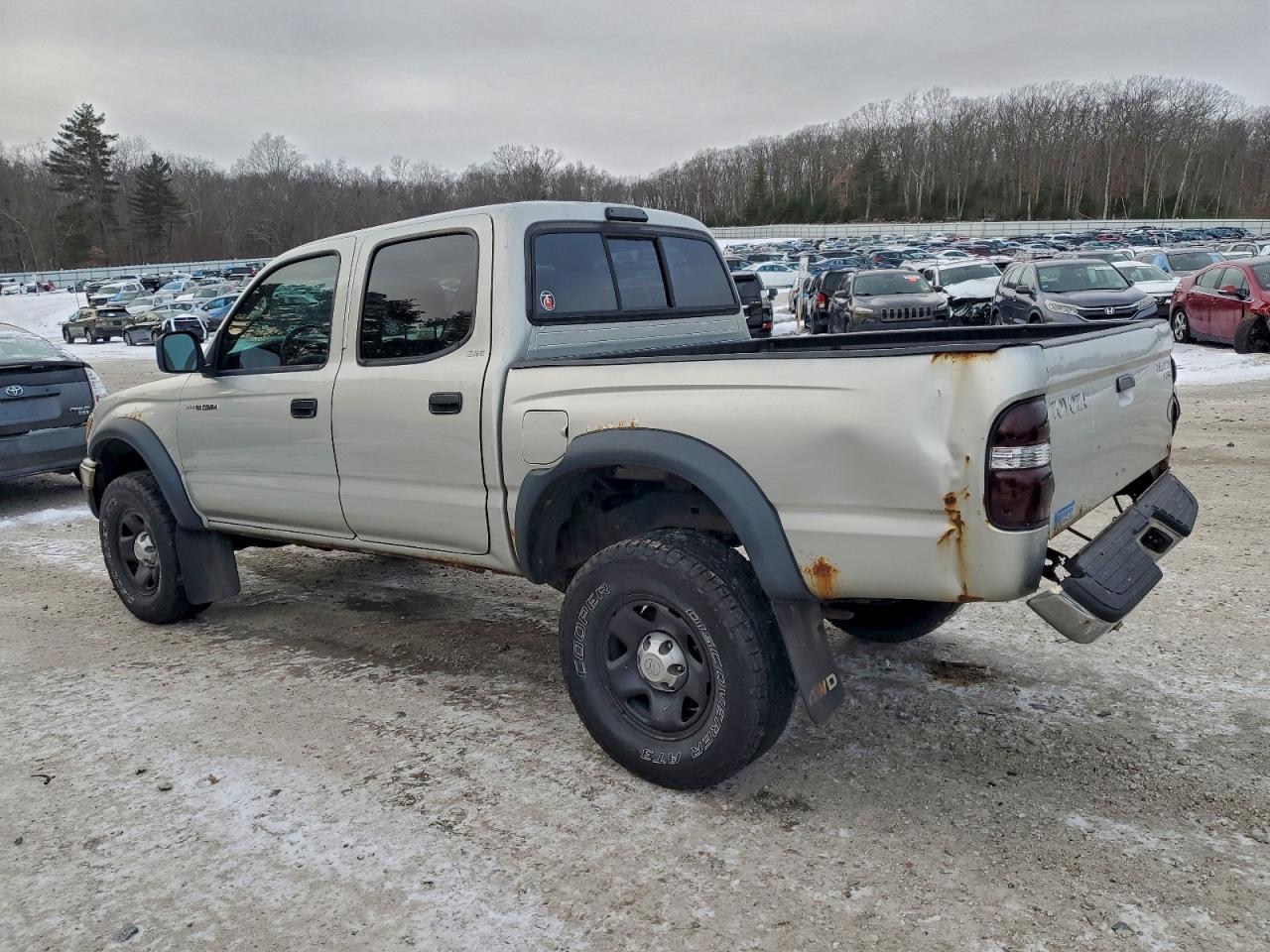 Toyota Tacoma Double Cab Image 4