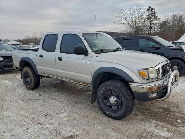Toyota Tacoma Double Cab Image 3