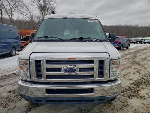 Ford E-250 E250 Van Image 7
