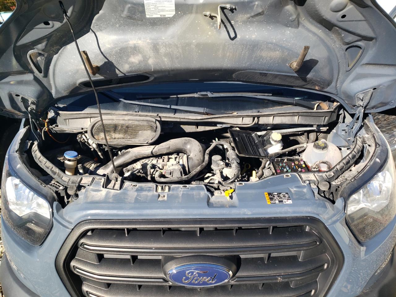 Ford Transit T-250 Image 8