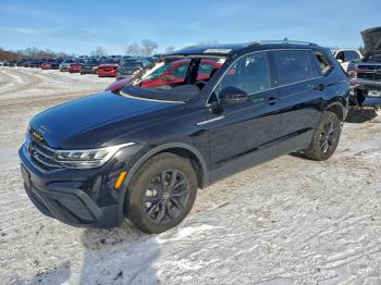  Salvage Volkswagen Tiguan