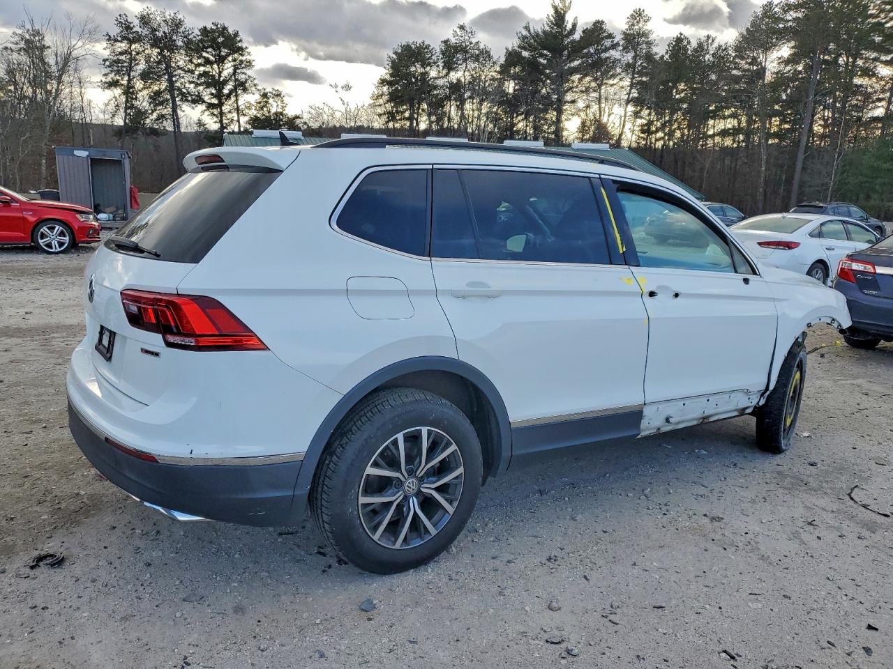 Volkswagen Tiguan Se Image 4