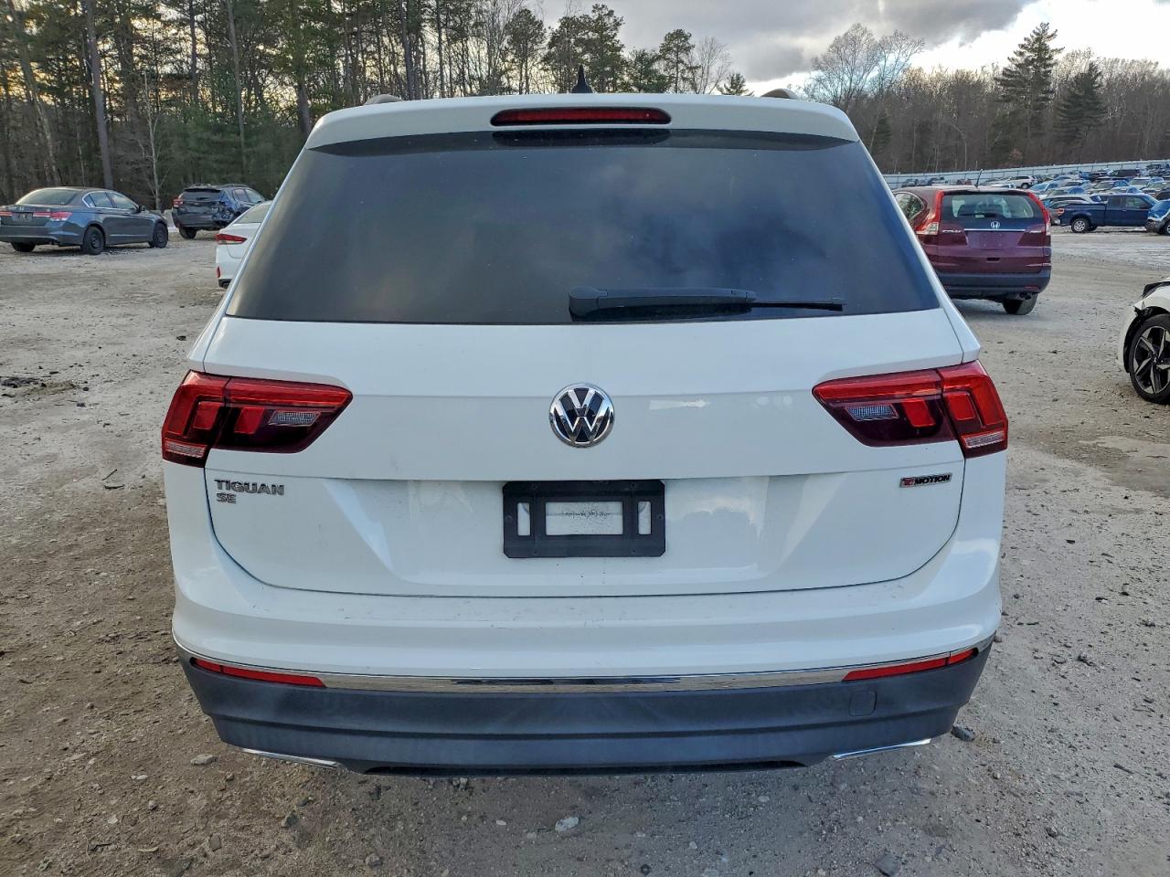 Volkswagen Tiguan Se Image 3