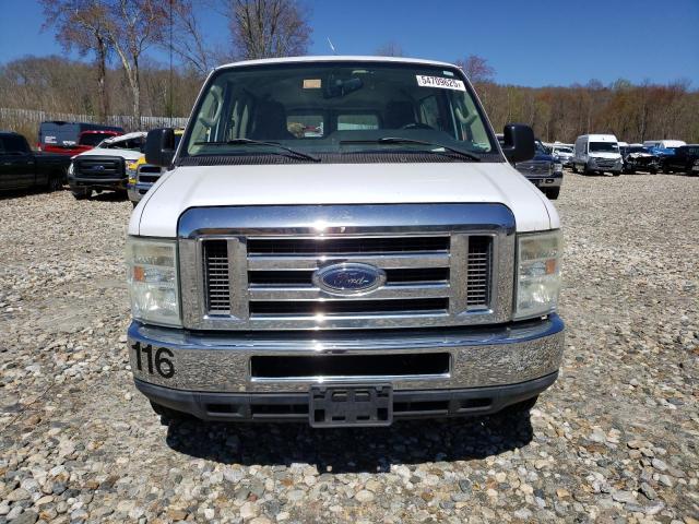 Ford Econoline E150 Wagon Image 8