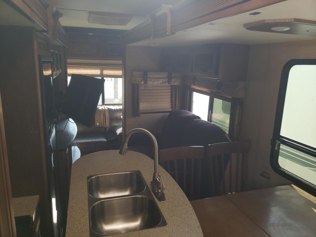 Grand Design Reflection Image 8