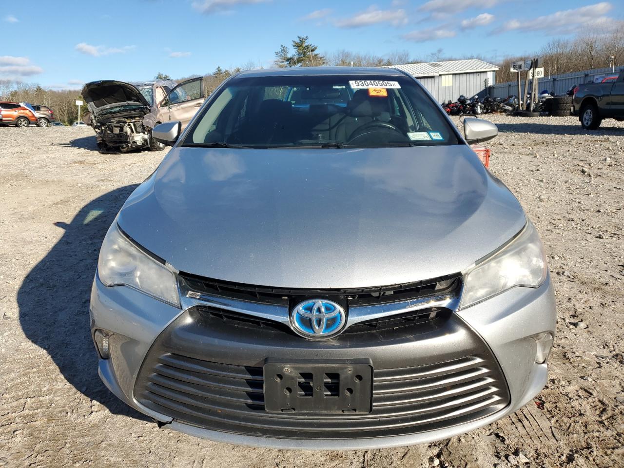 Toyota Camry Hybrid Image 4