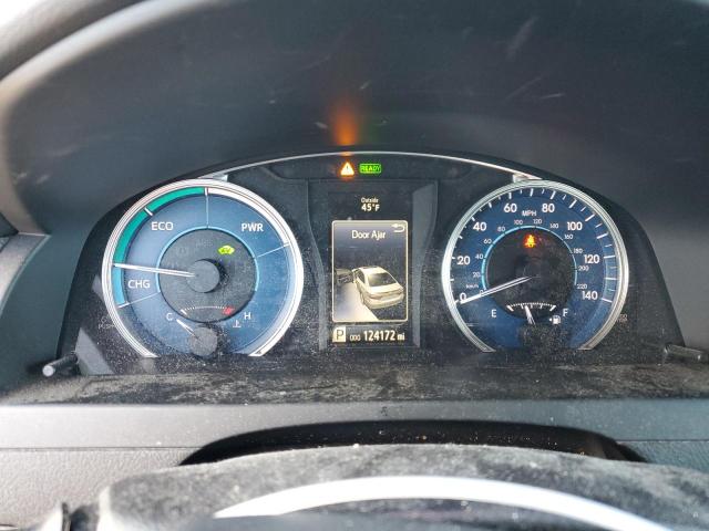 Toyota Camry Hybrid Image 9