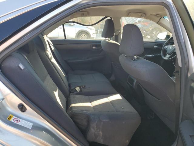 Toyota Camry Hybrid Image 3